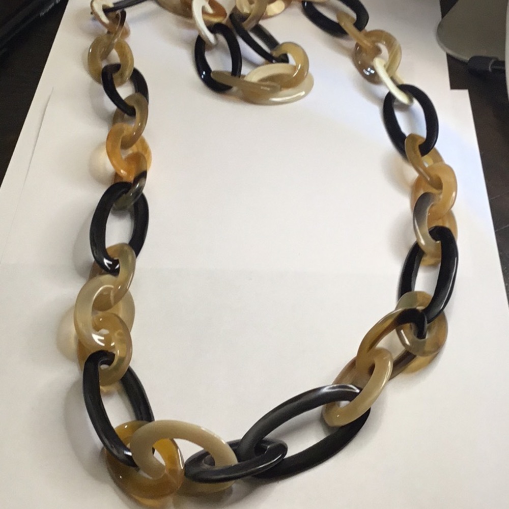 Statement necklace